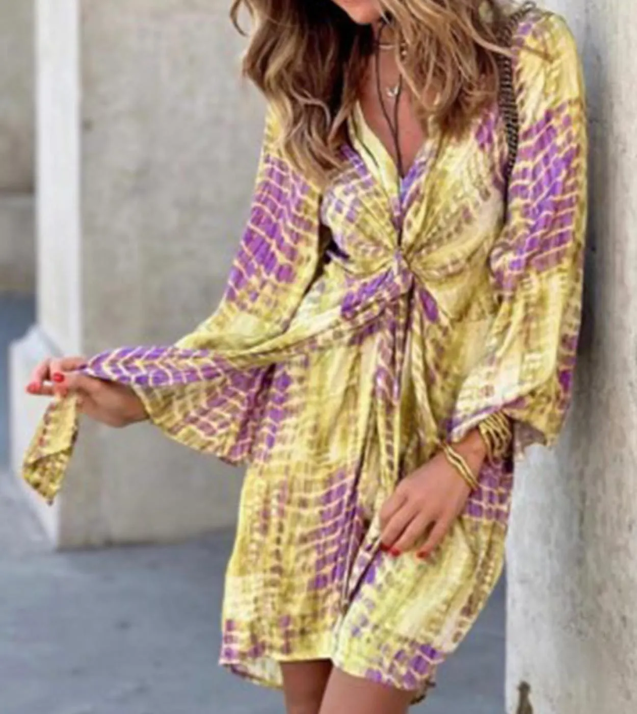 Abito da donna a maniche lunghe con scollo a V e scollo a V Abito da sera drappeggiato elegante con scollo a V 2023 Mini abiti c