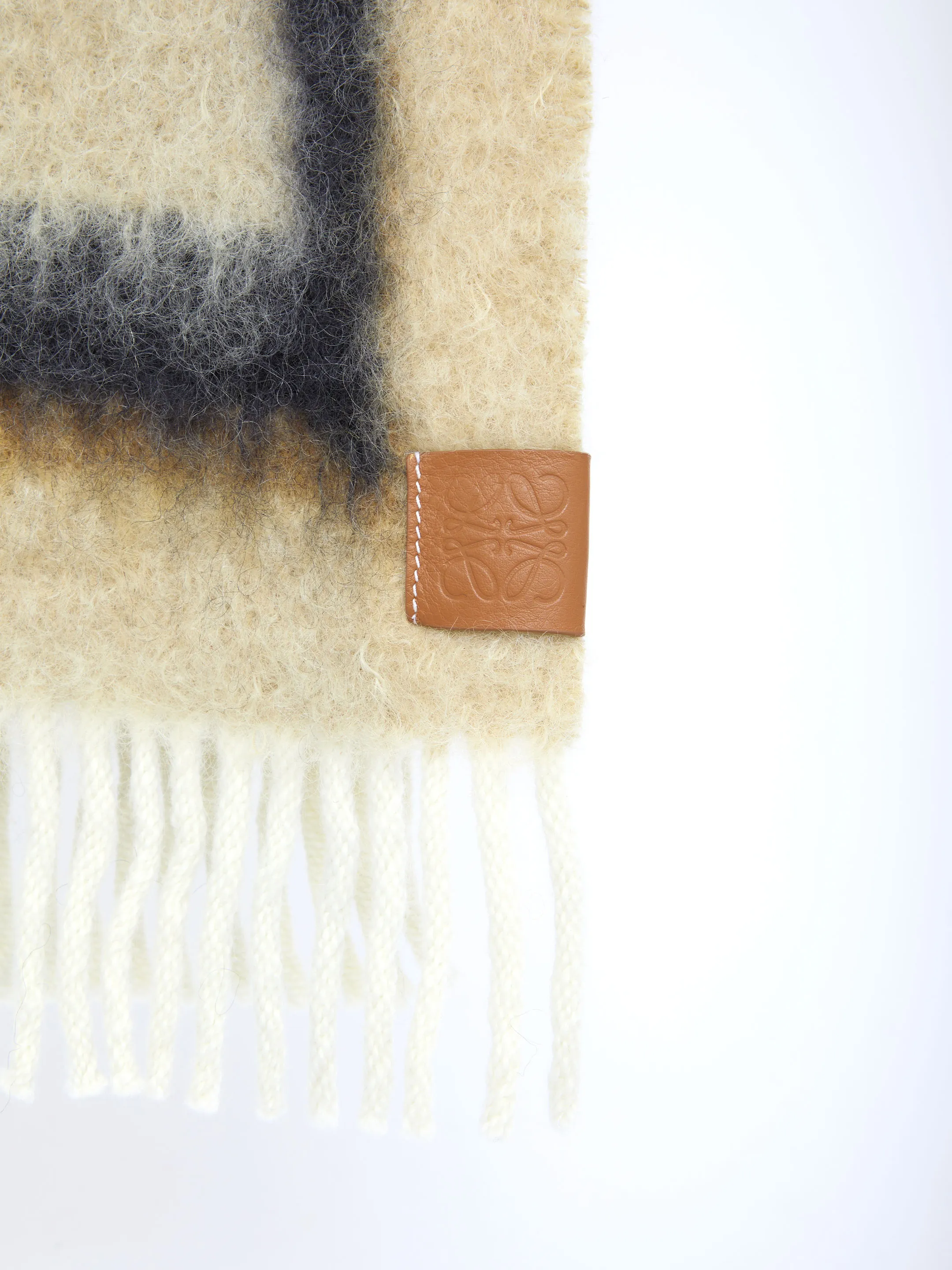 LOEWE    Sciarpa in mohair