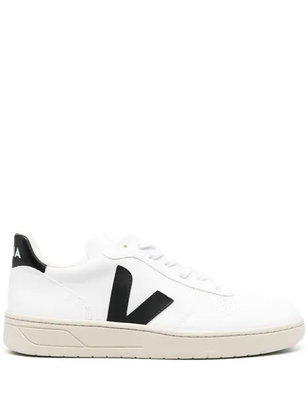 Veja Sneakers V-10